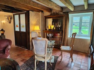 Ancienne petite ferme rénovée - Saint-Régis-du-Coin - 5