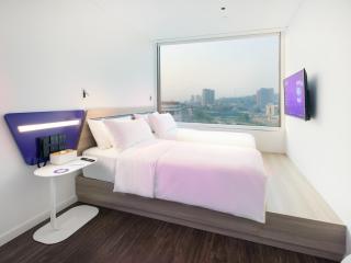 Tru by Hilton Lao Cai City Riverside - Lao Cai - 3