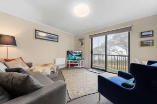 2 Higgi Drive - Ski in Ski Out - Mount Hotham - 3