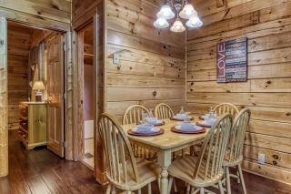 ER222 - Al's Nest cabin - 3