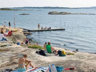 5 person holiday home in VÄSTRA FRÖLUNDA - 4