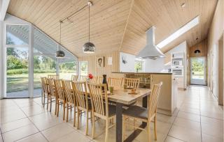 Lovely Home In Rødby With Kitchen - Rødby - 1
