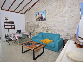 Maison rénovée 4 pièces à Saint-Georges-d'Oléron, 6 couchages, vélos, proche plages et pistes cyclables - FR-1-246A-114 - Saint-Georges-dʼOléron - 9