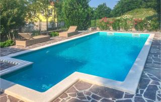 2 Bedroom Cozy Apartment In Buzet - Buzet - 9