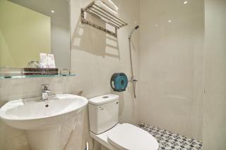 Bin Bin Hotel 2 - Near Him Lam D7 - Ho Chi Minh - 4