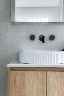 Kahlo Bondi - Luxury Escape - 1 Bedroom Furnished Apartments - 3