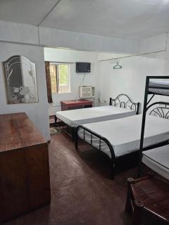 Antipolo Budget Hostel,Family Rooms - 4