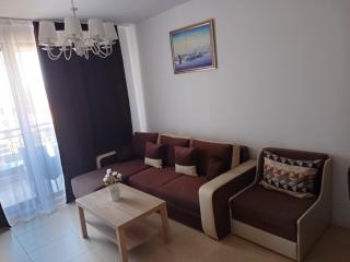 Green Life Beach Resort Paradise Apartment - Sosopol - 8