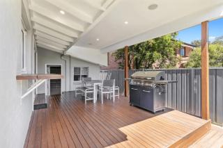 Bay Escape, 32 Wahgunyah Rd - Beautiful property with boat parking, WiFi and ducted air conditioning - Nelson Bay - 9