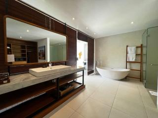 Tatkala Villa Seminyak - Seminyak - 9