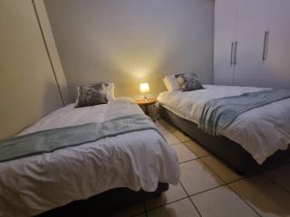 Hoep Hoep Self Catering - 1