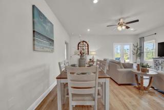 Brand new build with ocean views and golf cart sleeps 12 - Saint Joe Beach - 2