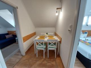 Golden Beach apartments - 9