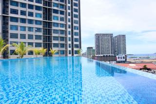 Homesuite' Home at Jesselton Quay - 0