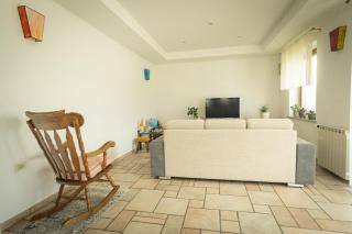 Apartment Ajdi - Ajdovščina (Aidùssina) - 2