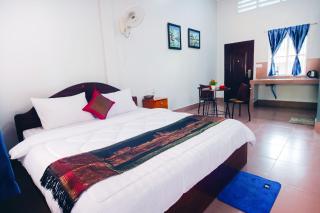 Lea's Guesthouse and Restaurant - Phumĭ Phlov Phnum Pénh - 4