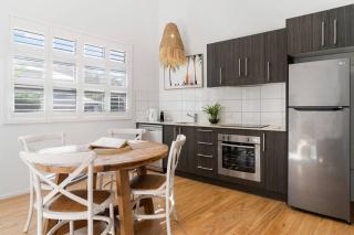 Marie's Byron Getaway - 5