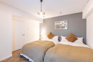 River Side Namba 302 - 1