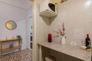 Classic And Modern Apartment in Athens - Athens - 1