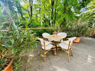 Ferienwohnungen an der Salvatorkirche - zentrales Apartmenthaus mit Terrasse - Coburg - 7