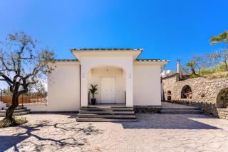 Villa Rusinella Minimalist Retreat with Sea Views - Massa Lubrense - 7