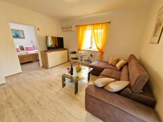 Cozy One-Bedroom Apartment Baška - Baška - 0
