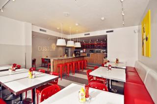 SoMa House - 6