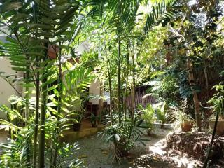Rock house - Hiriketiya - 5