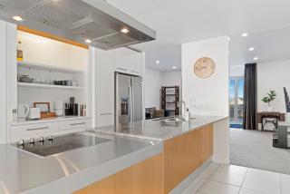 Lakeview Luxury - Taupo Holiday Apartment - 4