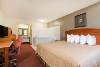 Days Inn by Wyndham Paintsville - Paintsville - 1