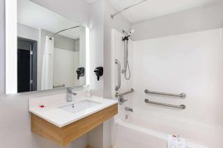 Microtel Inn & Suites by Wyndham Manchester - Newly Renovated - Manchester - 3