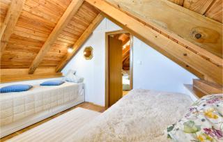 3 Bedroom Beautiful Home In Piscanovec - Tuhovec - 4