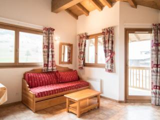 Appartement spacieux pour 6 au pied des pistes avec PARKING et WIFI - FR-1-508-27 - 0