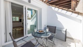Hueto 22 Top Central Corner - Estepona - 4