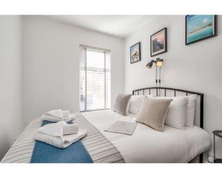 Central Belfast Apartments Retro R&R - Belfast - 2
