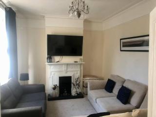 Victorian Town House in the Heart of Dover - Dover - 5