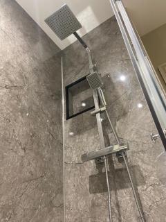 Cosy small cottage in Wirral Merseyside with kitchen - 1