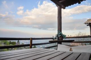 Vathyskia Guesthouse - 7