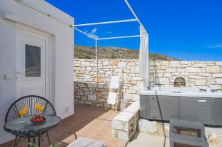 Irini's Earth house with Jacuzzi - Prodromos Paros - 8