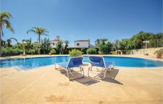Beach Front Home In Marbella - 4