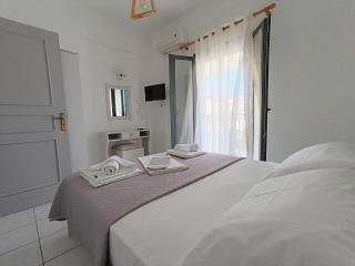 Emilia Apartments - Elounda - 0