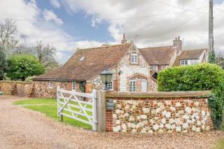 Garden Cottage - 9