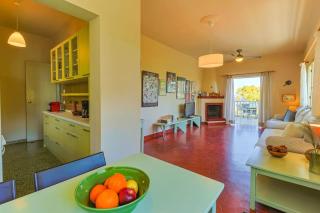 The bright house by the sea - Afitos - 6
