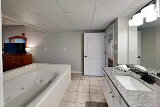 Family Gathering Whispering Pines 514 - 1