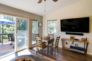 Tranquil Lake Almanor Getaway with Grill! - Westwood - 5
