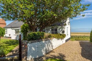 Fridays Barn - Salthouse - 0