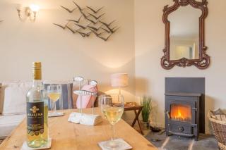 Tide Cottage - 3