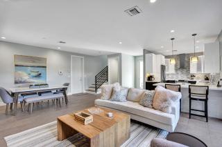 Victoria Park Overlook - 4