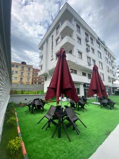 CARMELIC SUIT & CAR RENTAL - Bostancı - 0