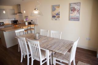 Neptune Cottage - 3